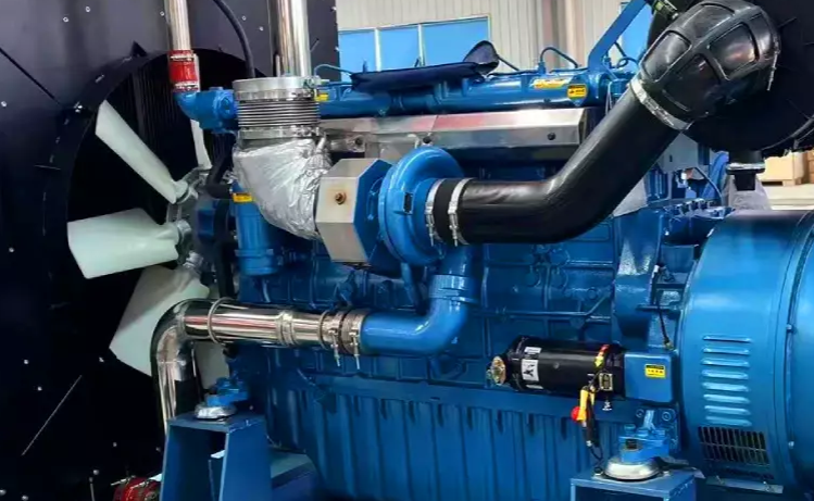 A blue industrial generator engine: a key example for understanding soft start vs hard start—where hard starts deliver sudden current/torque surges (risking wear to components like bearings/windings) and soft starts use gradual power ramping to protect equipment longevity.